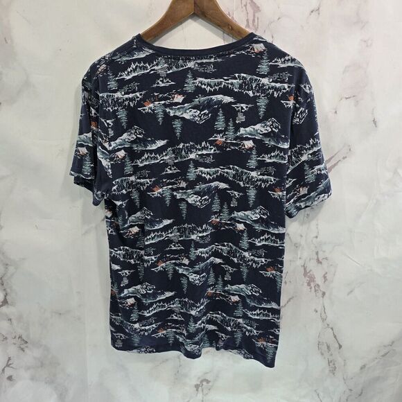 Old Navy T Shirt Mens Medium Navy Crew Tent Snow Camping Trees Trail Hiking - Picture 5 of 9
